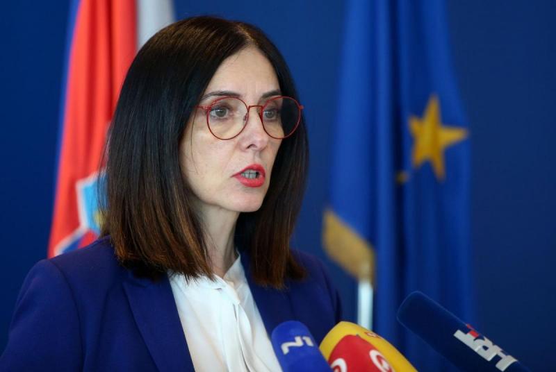 MINISTRICA DIVJAK O ODLUCI ISTARSKOG STOŽERA 'Molimo da se ne podižu nepotrebne tenzije'