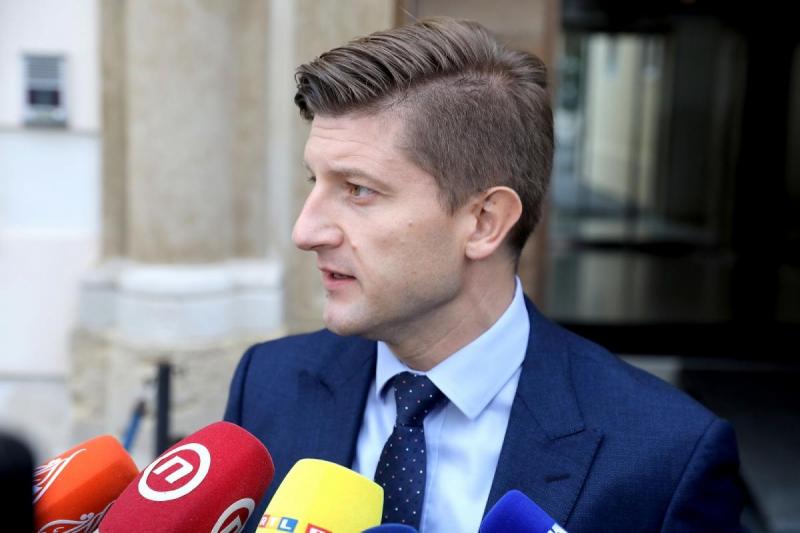 Marić: Raspravljamo o moratoriju kreditnih obaveza za pogođene koronavirusom