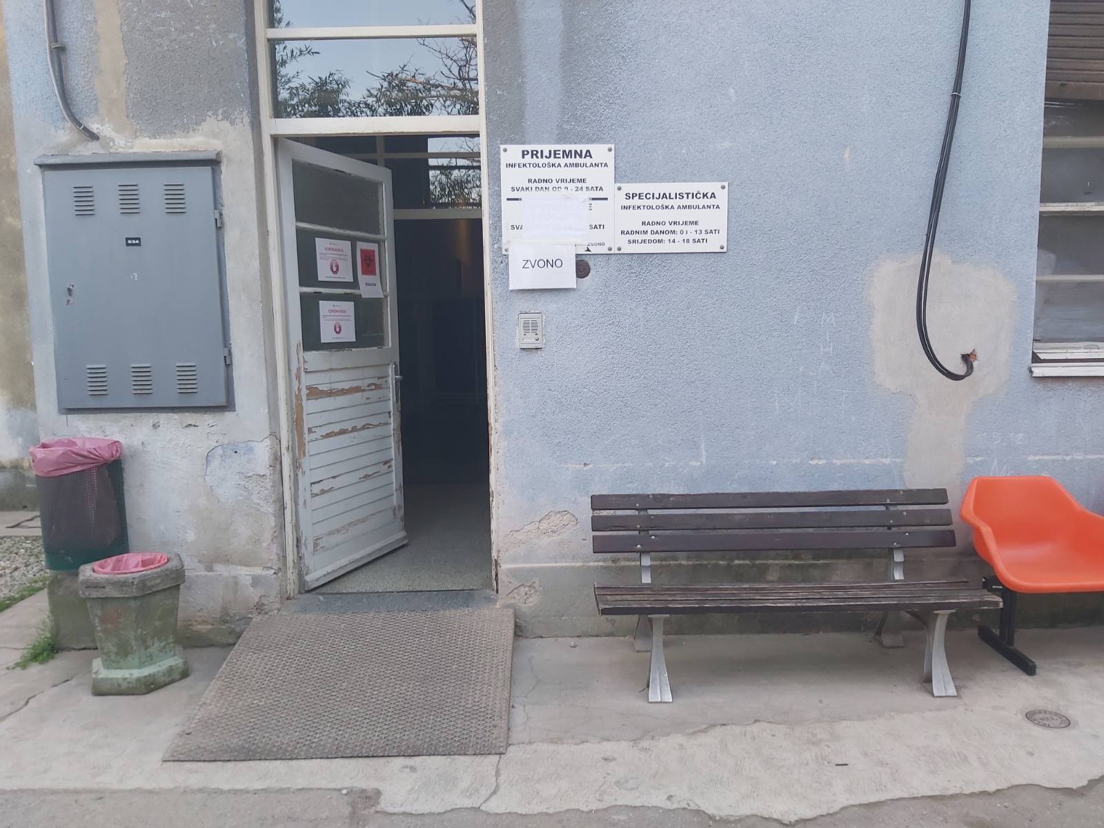 Pula: Uzeto još 13 uzoraka brisa JEDNA OSOBA HOSPITALIZIRANA U OB PULA
