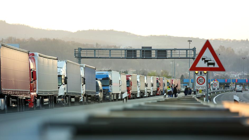 DOMAĆA PRIJEVOZNIČKA DJELATNOST U PROBLEMIMA 60 posto vozača u samoizolaciji ili karantenama