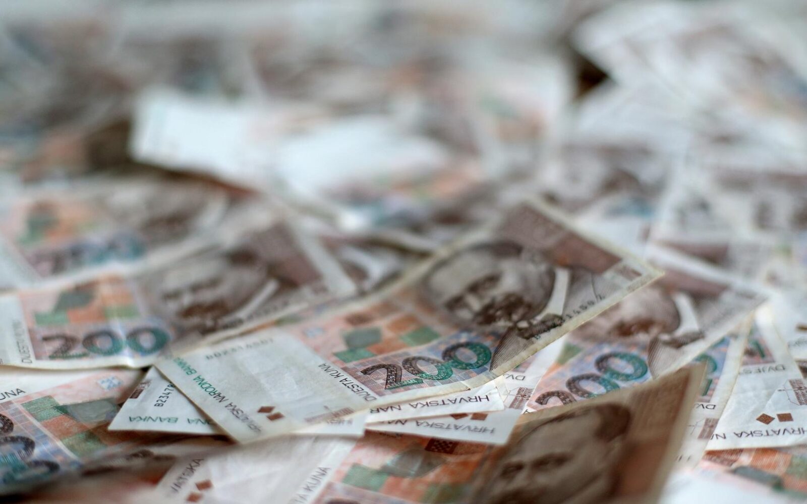 SVJETSKA BANKA: Hrvatska je na putu duboke recesije