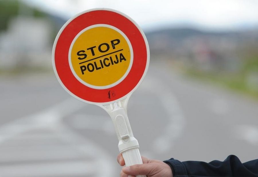 Prometni tjedan: JEDNA OZLIJEĐENA OSOBA, BIJEG S MJESTA NESREĆE I STOTINJAK PREKRŠAJA