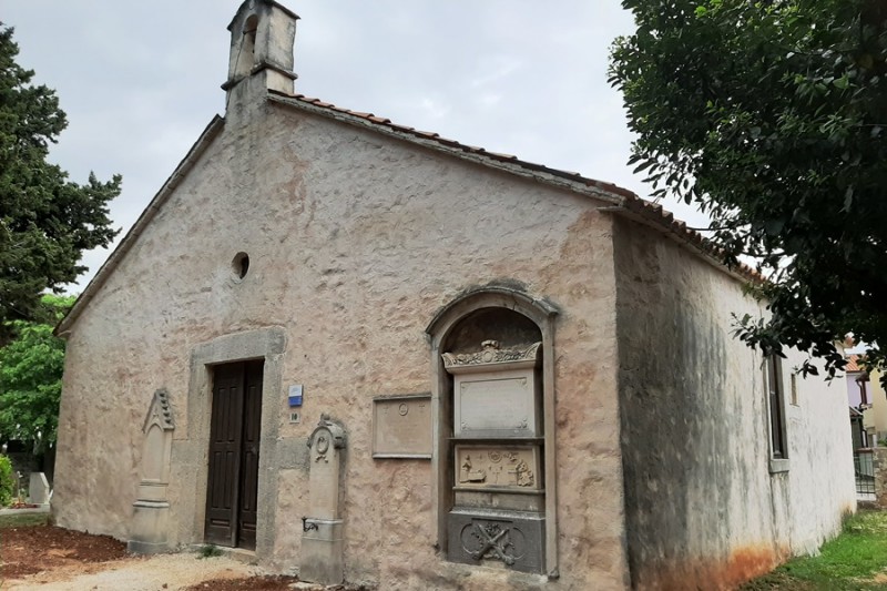 NOVIGRAD: Dovršena sanacija crkve Svete Agate i zida starog groblja