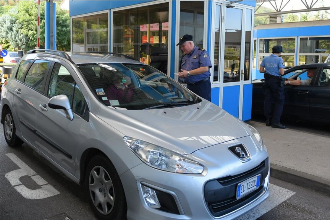 OD PETKA DO NEDJELJE U Istru tijekom vikenda ušlo 6333 putnika, od toga više od 4000 Slovenaca
