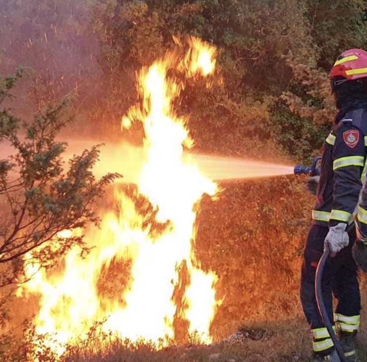 Brzom intervencijom spriječen veći požar u mjestu Žuntići na Kanfanarštini