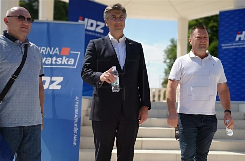 Plenković: Danas je u Hrvatskoj jednak broj zaposlenih kao prije covida