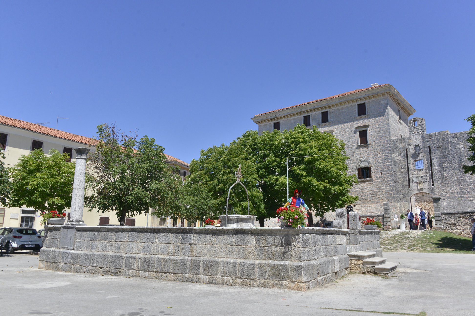 Pozivaju se mještani i iznajmljivači s područja Savičente na BESPLATNO razgledavanje kaštela Morosini-Grimani