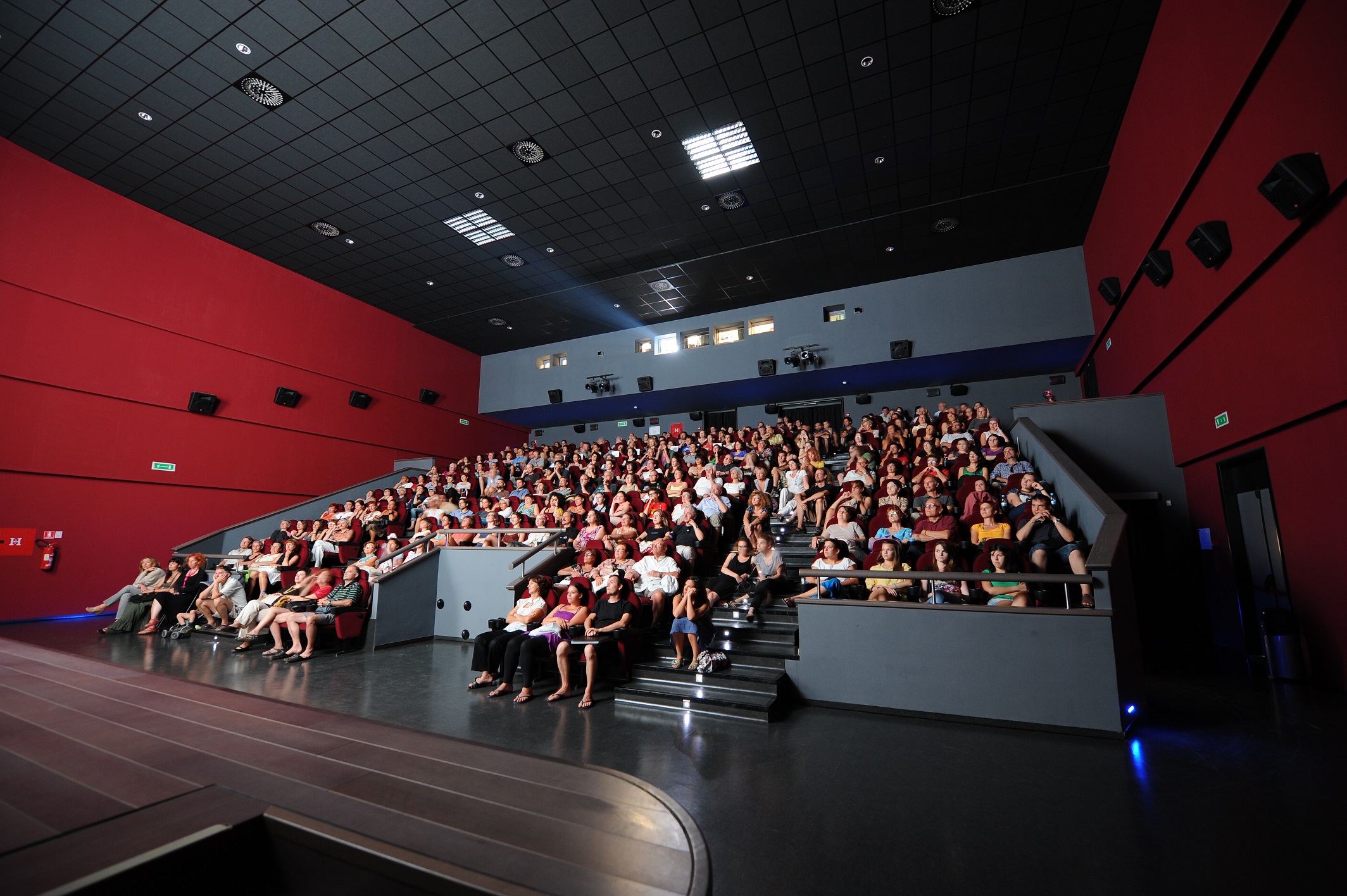 KINO VALLI NA PAUZI Nakon godišnjeg servisa novi program na otvorenom 