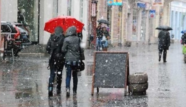 Lokalno već pala obilna kiša, noćas stiže hladna fronta