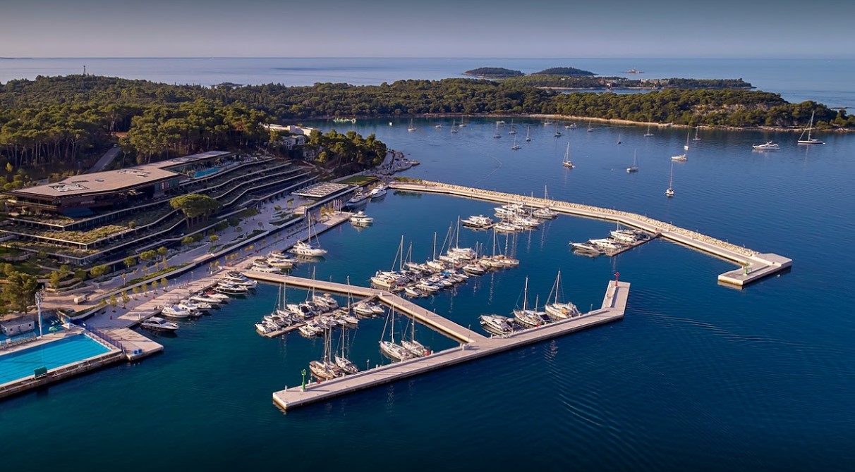 ACI MARINA ROVINJ NOMINIRANA ZA NAJBOLJU SUPERYACHT MARINU Natječe se u podkategoriji Jadran