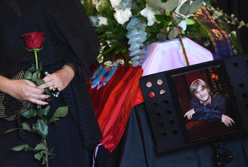 Legendarni skladatelj i glazbenik Rajko Dujmić ispraćen na vječni počinak