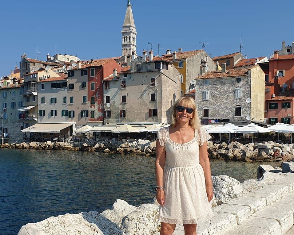 U DRUŠTVU S KNJIŽEVNICOM SANJOM PILIĆ: 'Rovinj je moj grad'