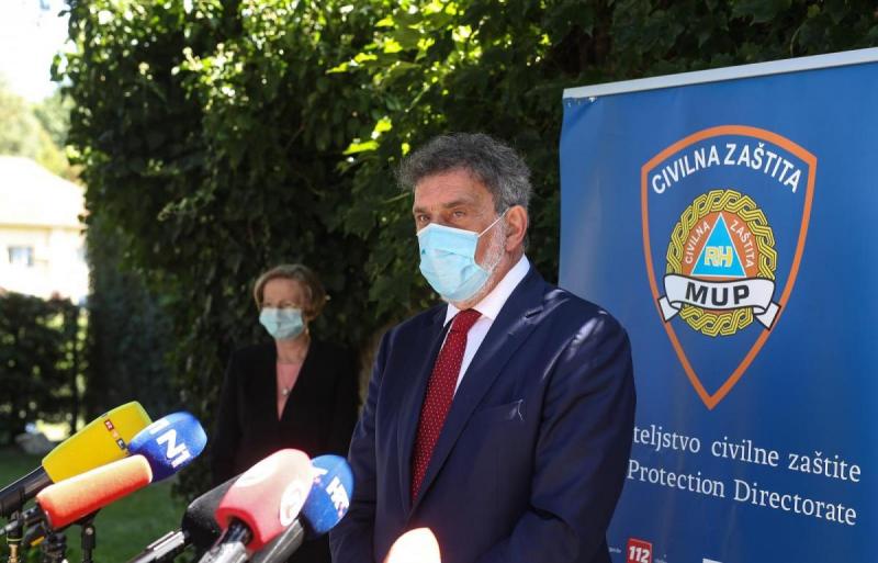 Fuchs: Očekujemo da školska godina krene kako je zamišljeno