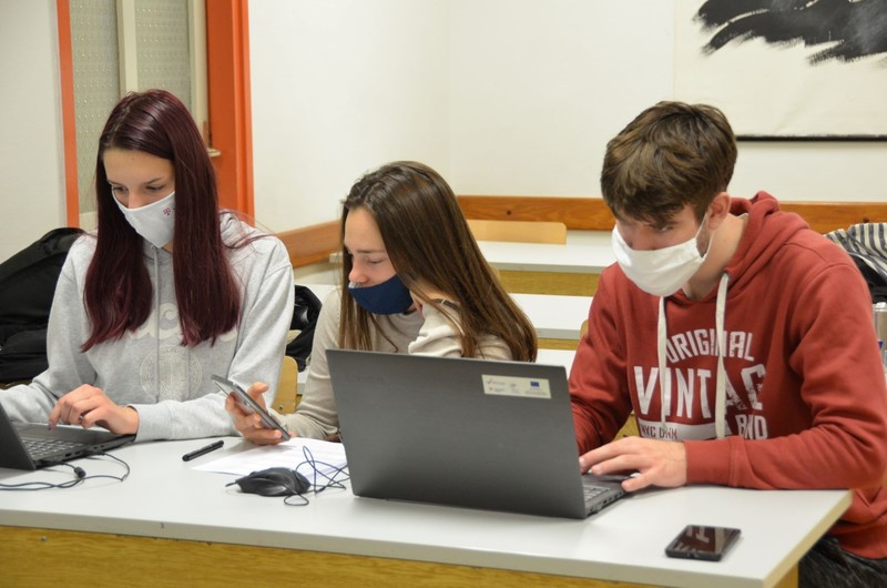 Učenici Srednje škole Mate Blažine Labin sudjelovali na svjetskom natjecanju Unite the Nations