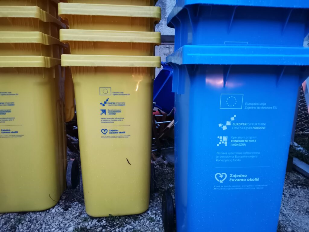 KANFANAR Nabavljeni spremnici za odvojeno prikupljanje otpada PODJELU ĆE VRŠITI KOMUNALNI SERVIS ROVINJ