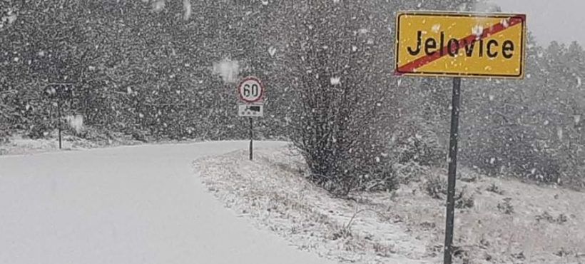 Na Učki i Ćićariji pao snijeg, u ponedjeljak moguć i u nižem području