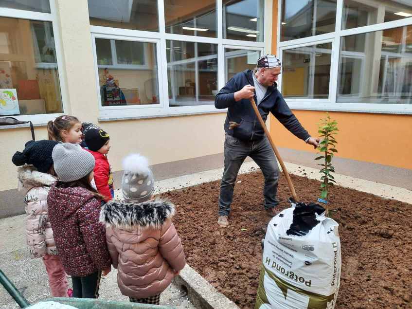 ZAPOČEO PROJEKT 'Dijete, okoliš i održivi razvoj' u labinskom Dječjem vrtiću „Pjerina Verbanac“