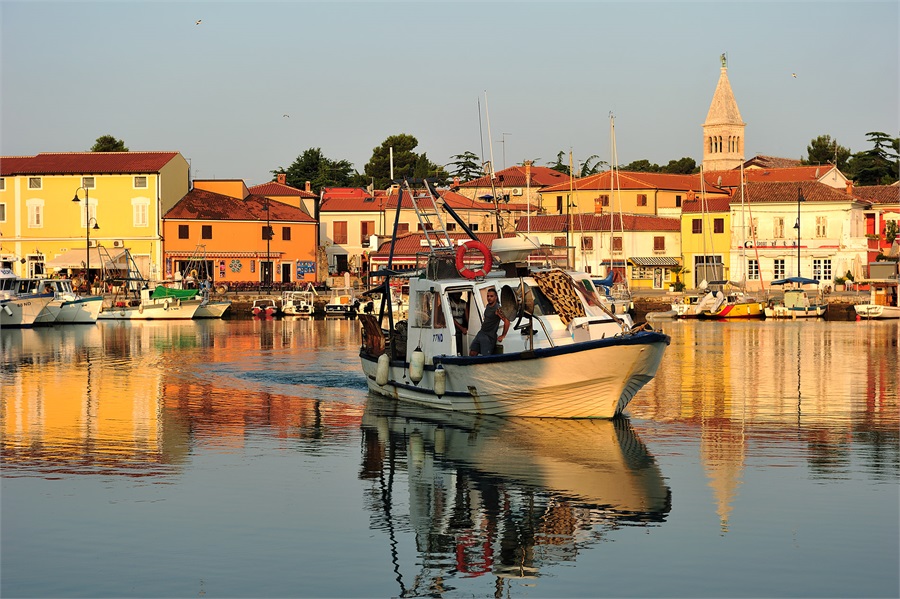 OPORAVAK KREĆE U LIPNJU? Očekuje se porast putovanja i veće poticanje zapošljavanja u sektoru turizma