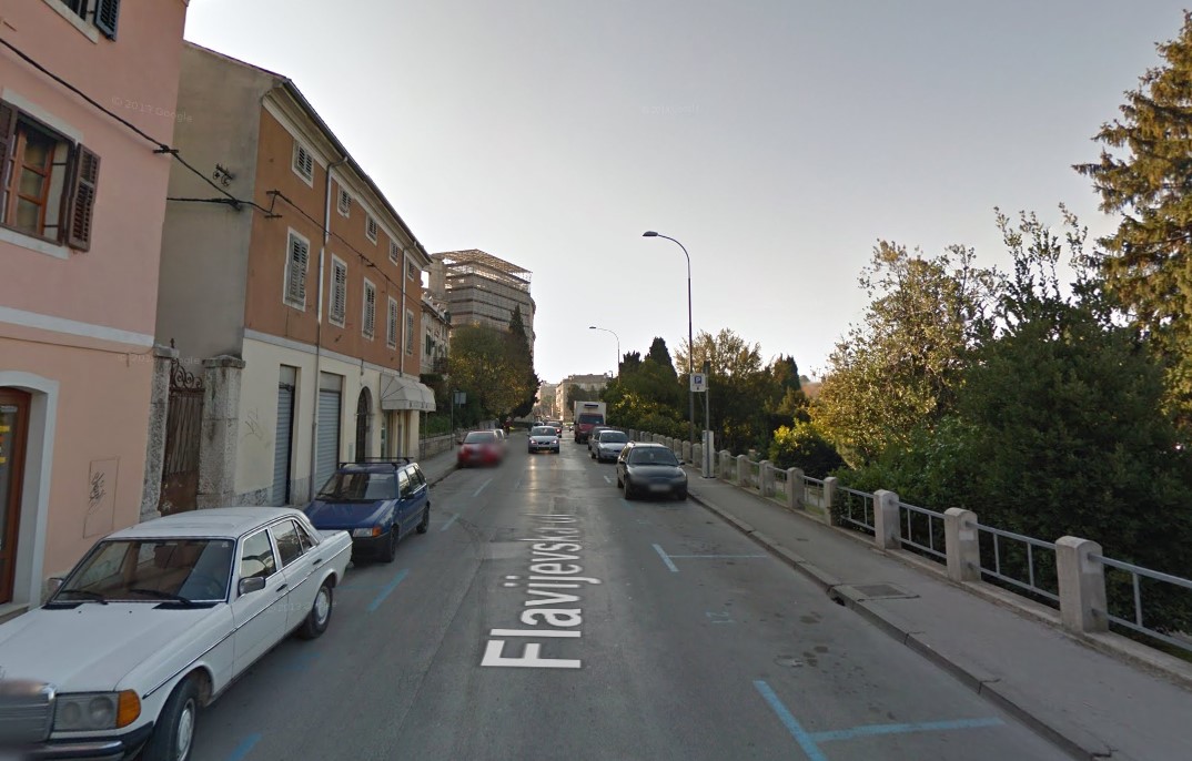 PIJAN CENTROM PULE KROZ CRVENO! Dobio 12 dana zatvora zbog vožnje u pijanom stanju i bez položenog vozačkog ispita