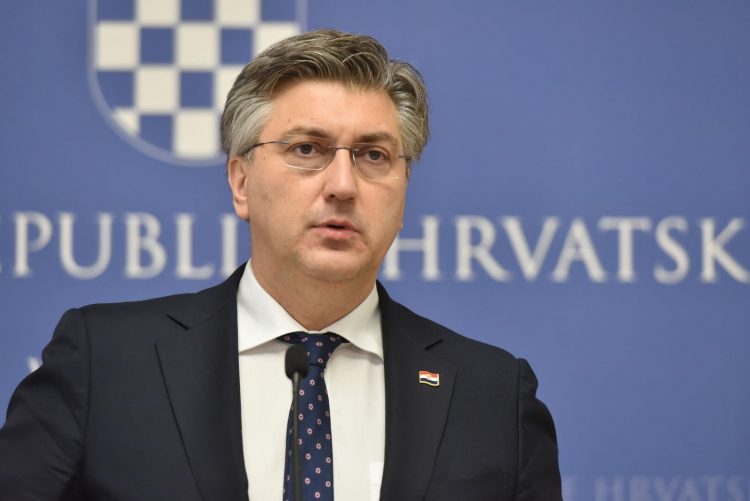 Plenković: Brojke su rezultat druženja za Uskrs!