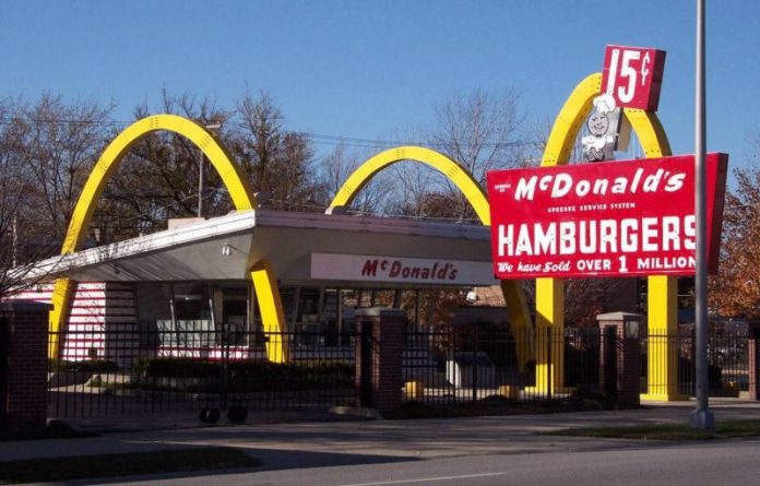 PRIJE 69 GODINA Otvorena prva franšiza McDonald’sa