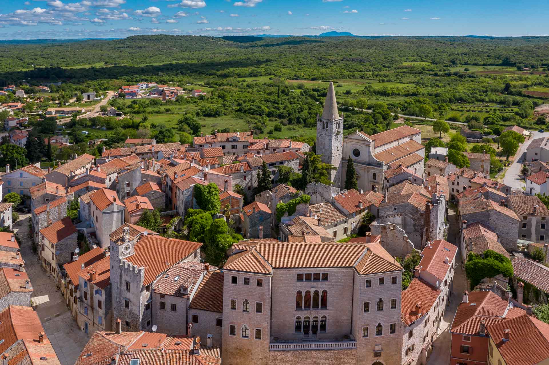 BALE Održana posljednja sjednica Općinskog vijeća u ovom mandatu DODIJELIT ĆE PRIZNANJA I ZAHVALNICE