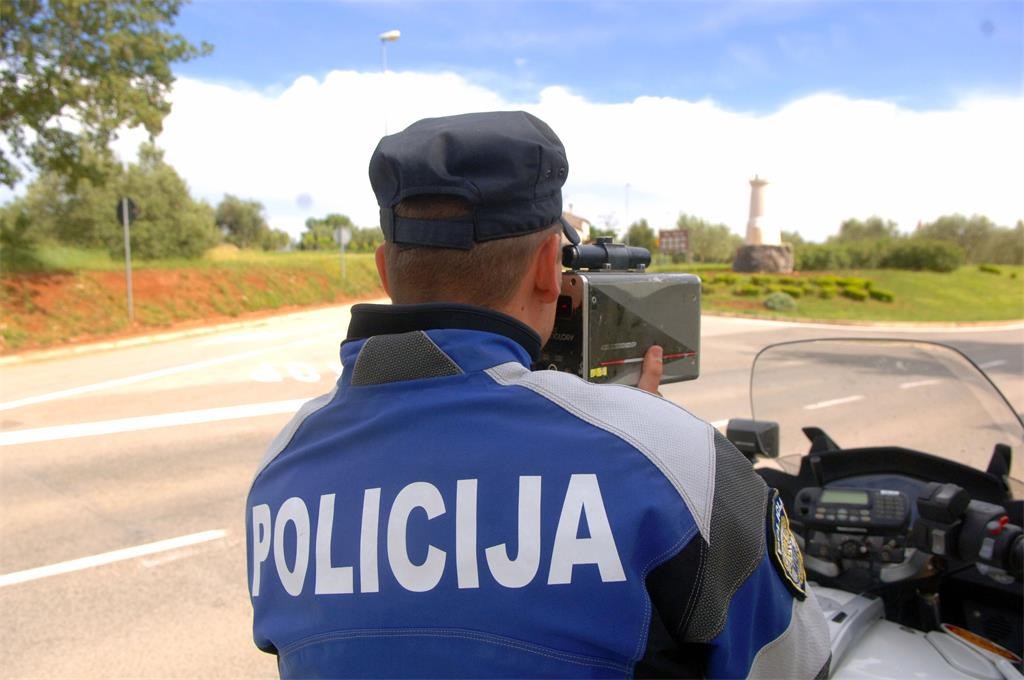 Započinje tjedan pojačanog nadzora brzine kretanja U SRIJEDU 24-SATNI POLICIJSKI NADZOR BRZINE