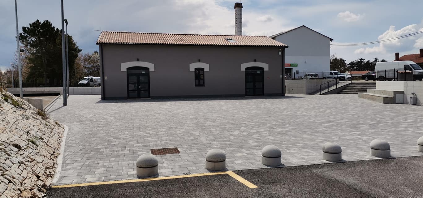 ZADNJA STEPENICA DO OTVORENJA Prva Kuća od klobasica u Hrvatskoj, ona u Svetom Petru u Šumi prošla tehnički pregled
