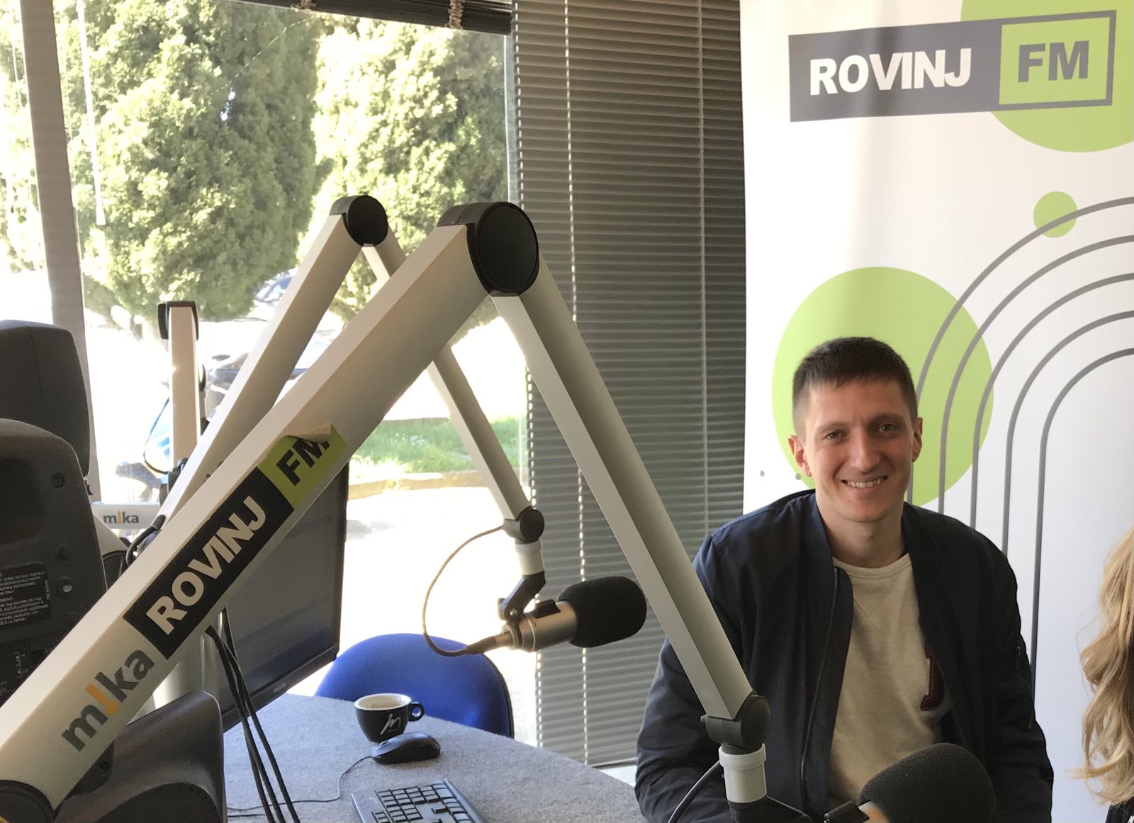 Dominik i njegove pčelice PROLJETNI DIO PRIČE