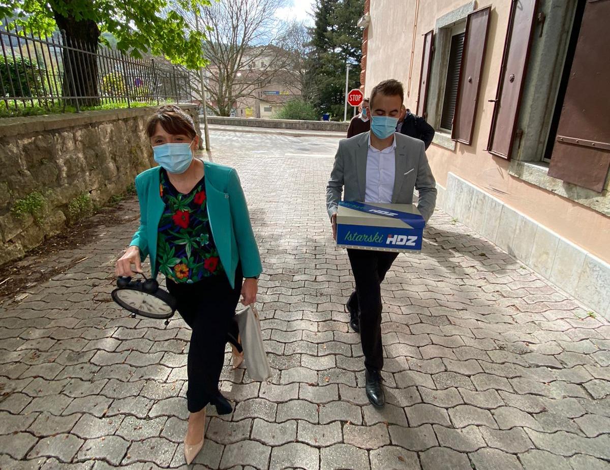 HDZ Istarske županije predao kandidacijske liste za predstojeće izbore
