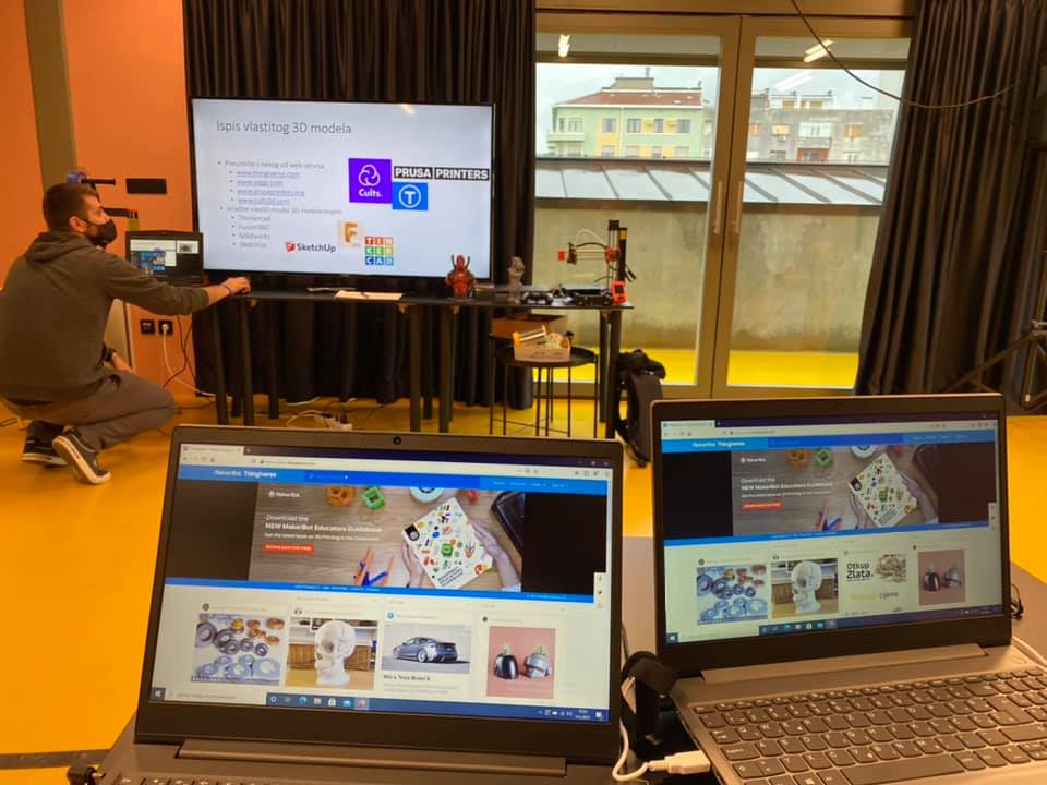 Gradska knjižnica i čitaonica Pula polako obogaćuje svoj kreativni STEM kutak STIGAO 3D PISAČ