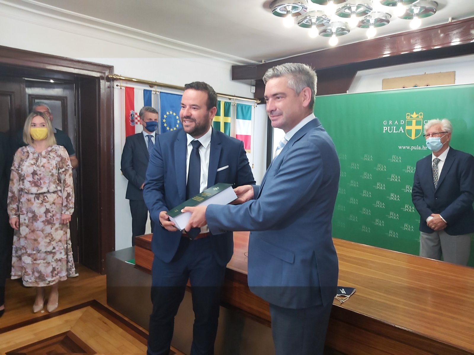 FILIP ZORIČIĆ I SLUŽBENO PREUZEO DUŽNOST 'Hvala gospodinu Miletiću, vjerujem da ćemo surađivati'
