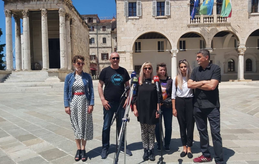Novinari Glasa Istre DOBILI IZVANREDNE OTKAZE Sazvana konferencija za medije HND-a
