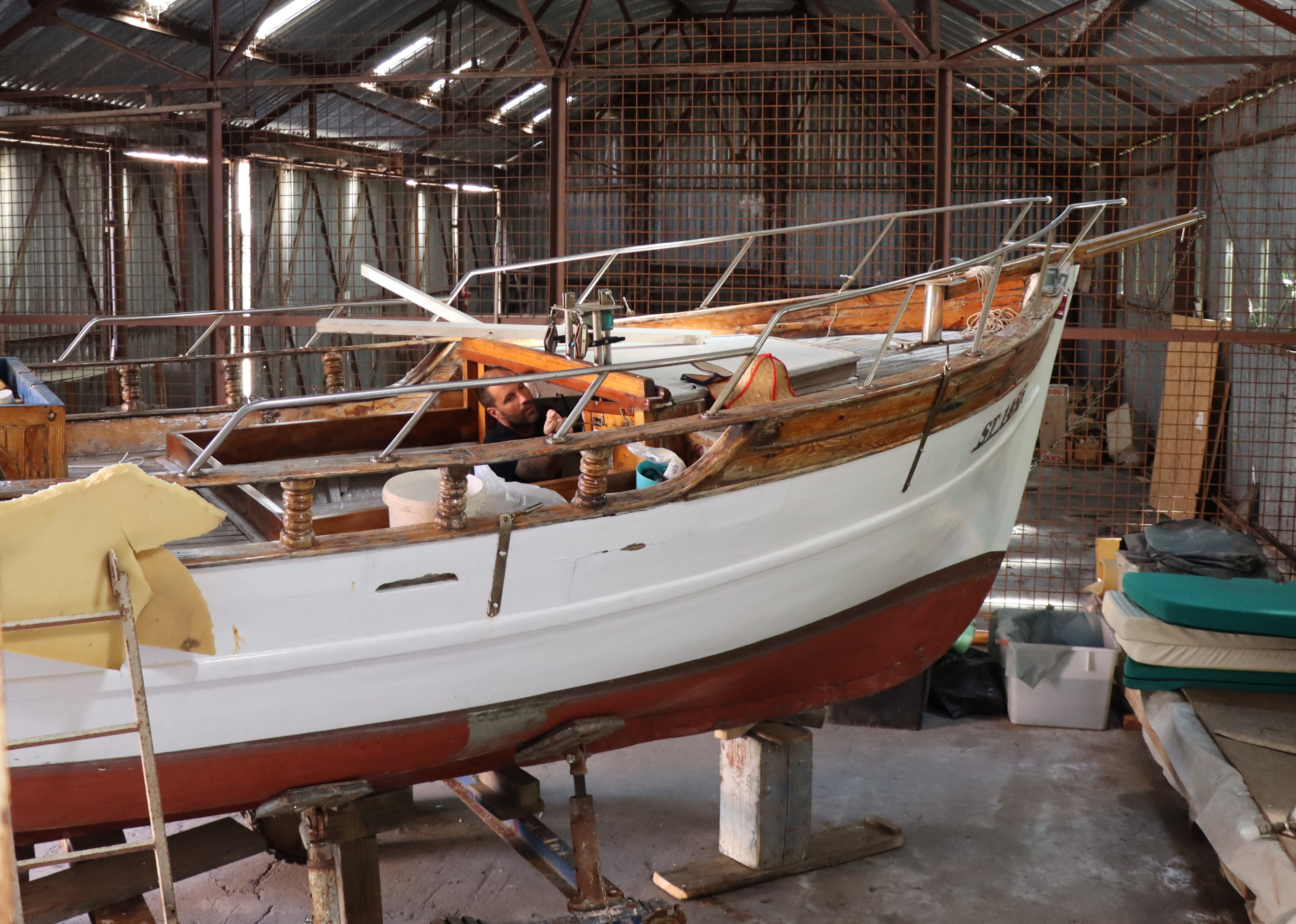 U Pulu iz Splita dopremljen posljednji drveni brod K.u.K. mornarice PRONAĐEN KUTER LEGENDARNOG „VIRIBUSA UNITISA“?