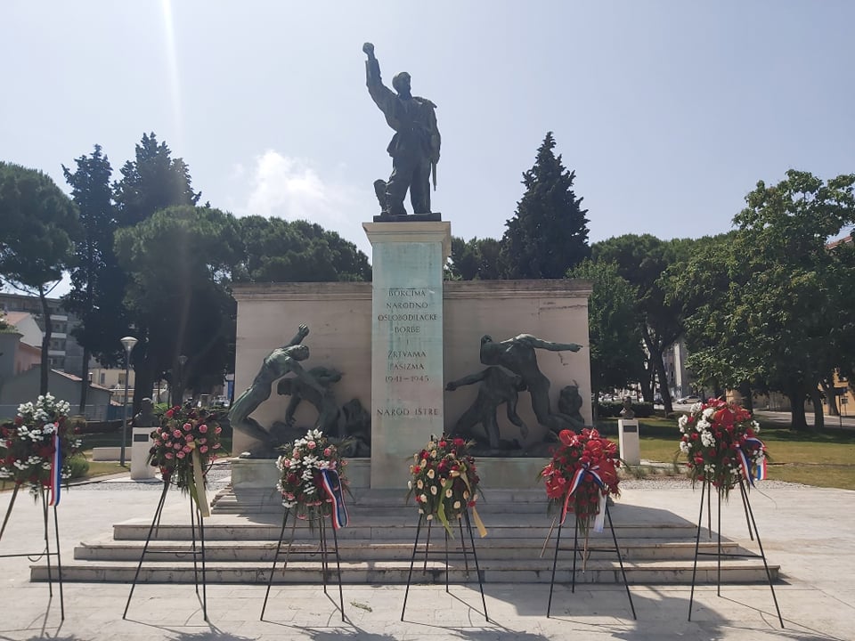 TKO SU ISTARSKE USTAŠE? Zašto narod mora nagađati tko stoji iza vandalskog čina u Titovom parku u Puli?