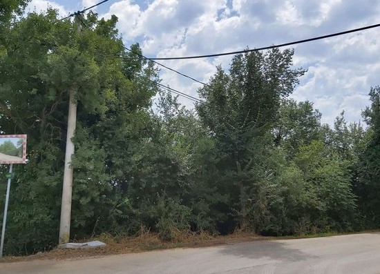 Pula: Ogroman kamion oštetio kablove telefona u ulici Put od Fortice