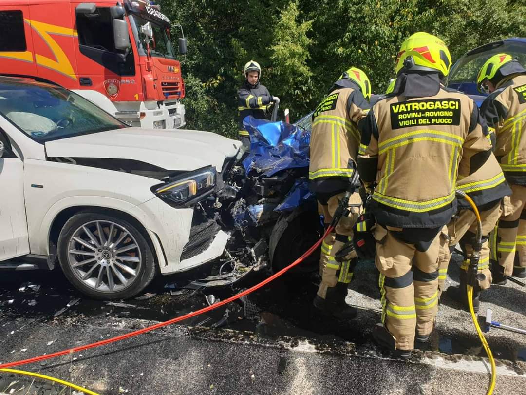 PODLEGLA OZLJEDAMA! Preminula vozačica koja je uzrokovala tešku nesreću kod Bala