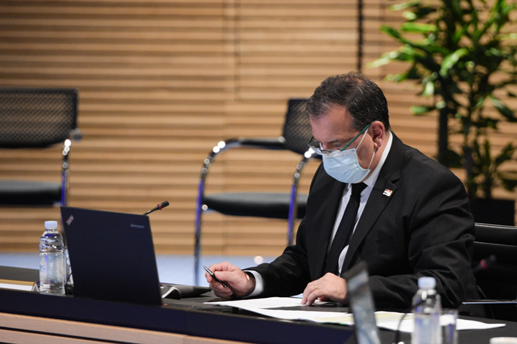 Beroš: Prosvjed sestara i tehničara legitiman, ali nema mjesta manipuliranju činjenicama
