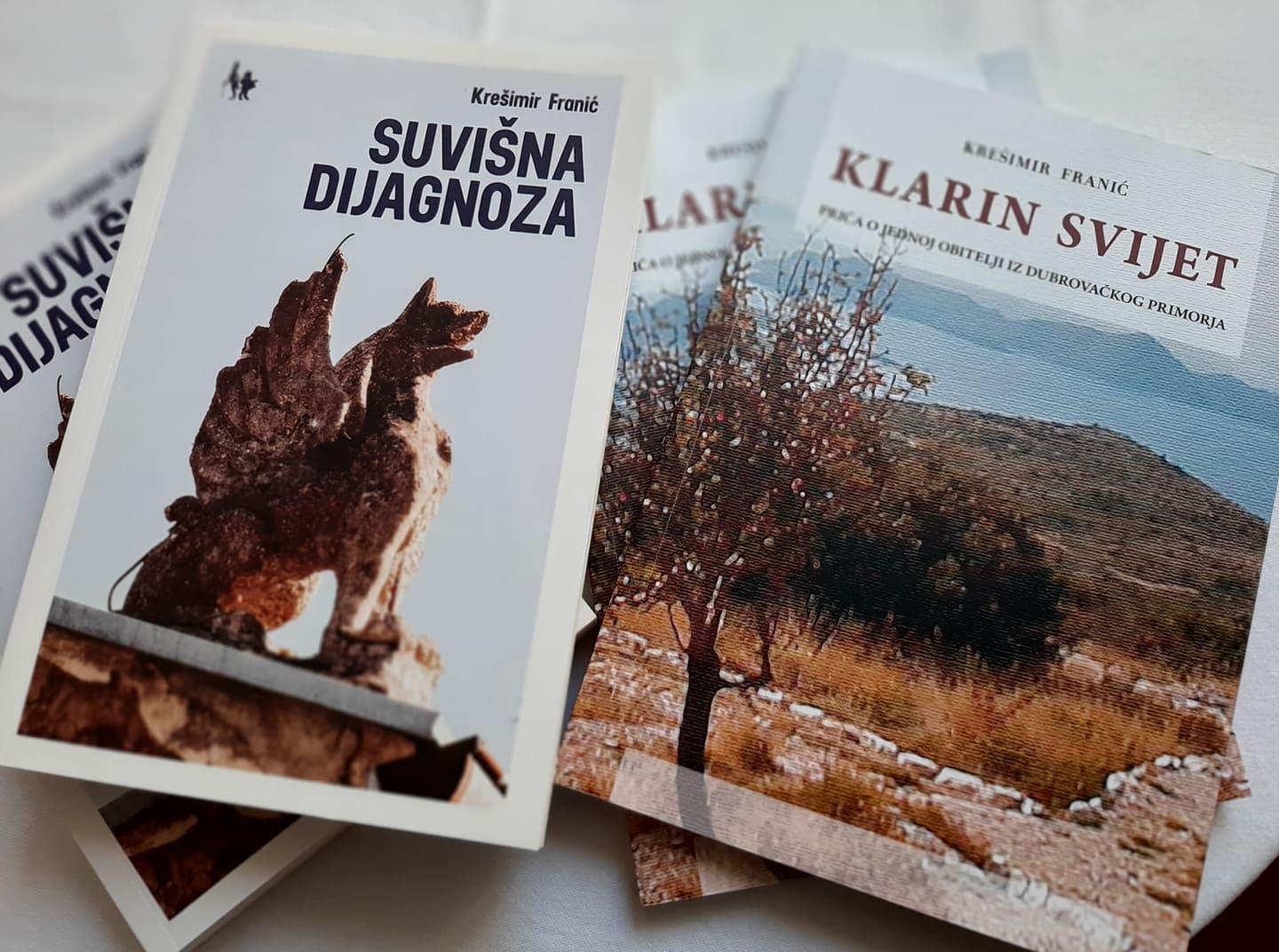 Promocija knjiga poznatog pulskog liječnika Krešimira Franića 'KLARIN SVIJET' I 'SUVIŠNA DIJAGNOZA'