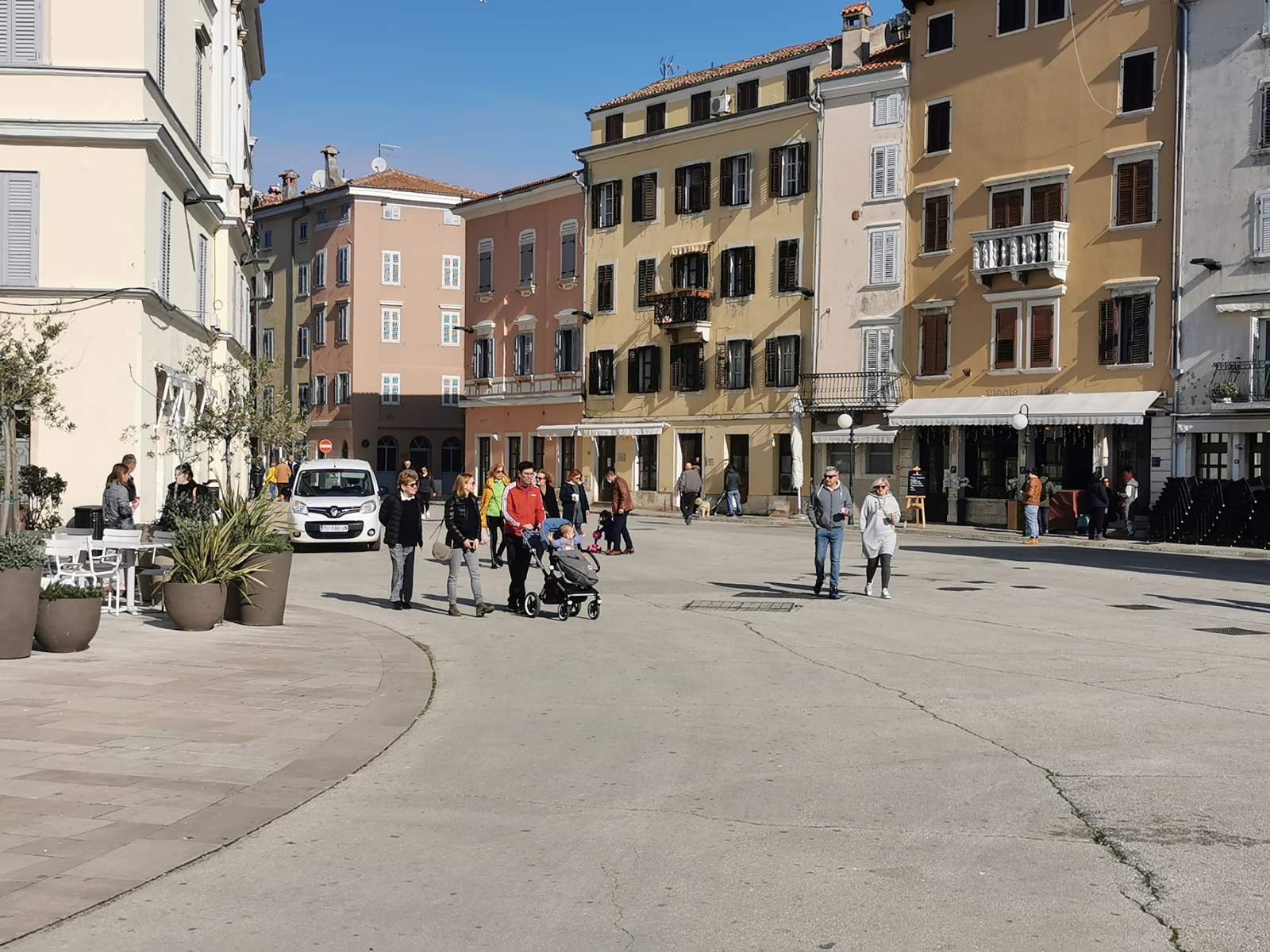 ROVINJ OSIGURAO MILIJUNE KUNA ZA GRADSKE PROJEKTE Za rekonstrukciju gradskog trga rezervirano 15 milijuna kuna