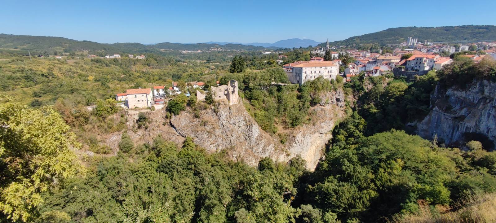 Posjet članova antifašističkih udruga i saveza Pazinštine te Istarske županije Općini Topusko
