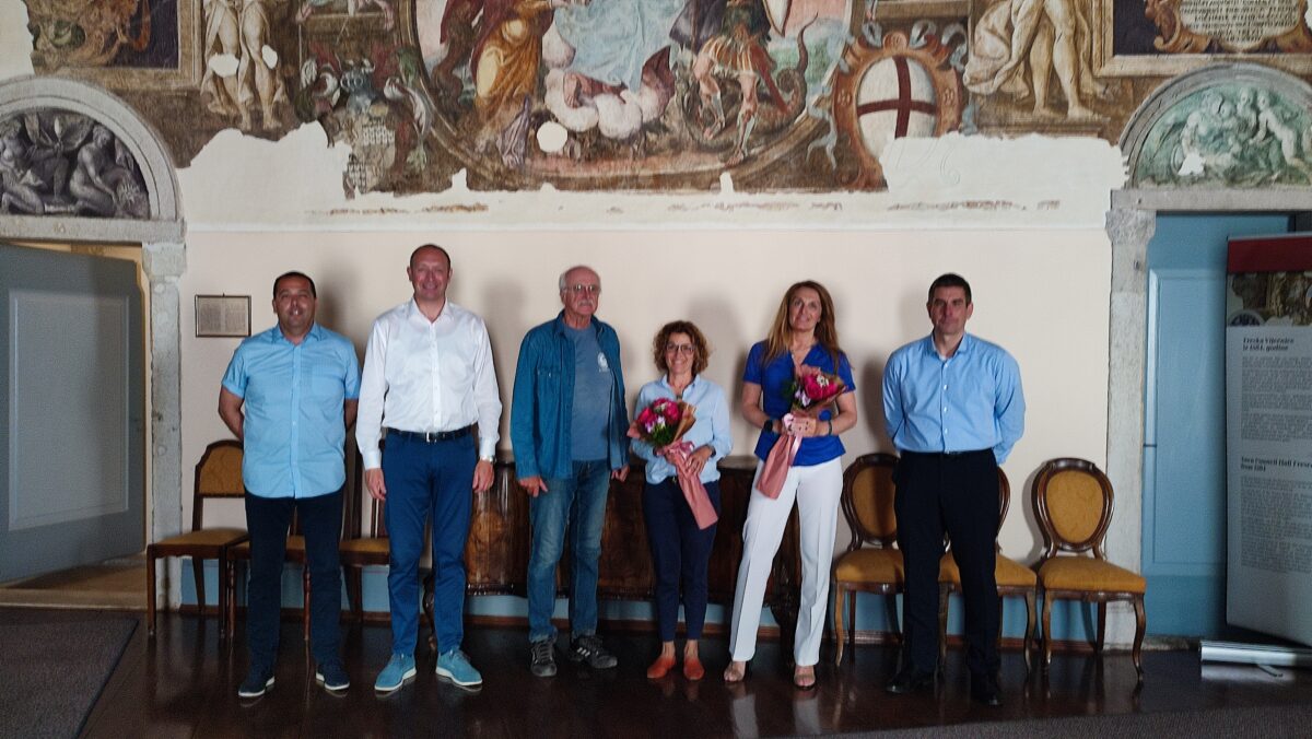 S HIMALAJE STIGLI U ROVINJ Gradonačelnik Paliaga održao prijem za istarske penjače