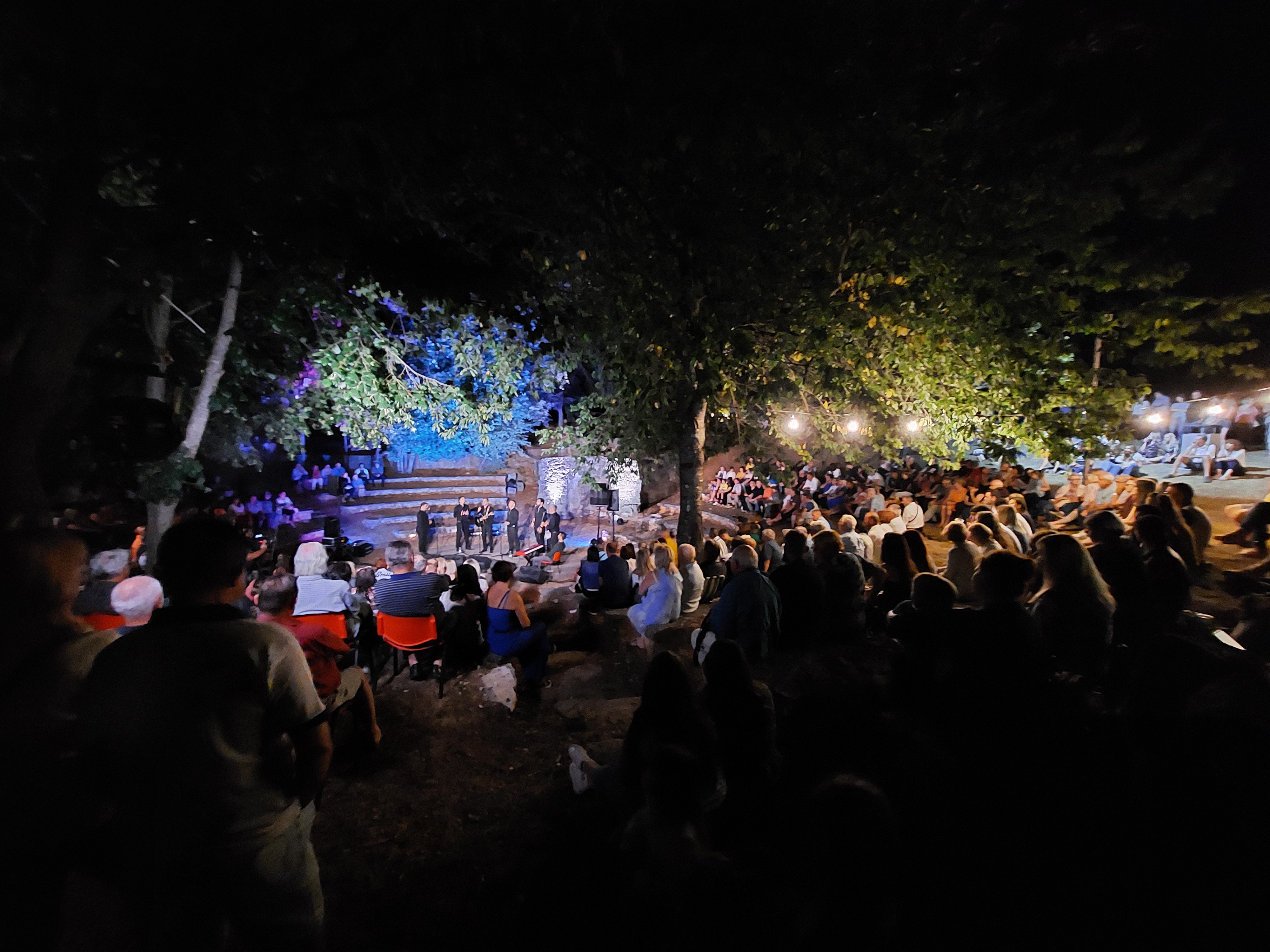 LABIN Nakon sinoćnje klapske večeri, već danas slijedi Wine & Music Night