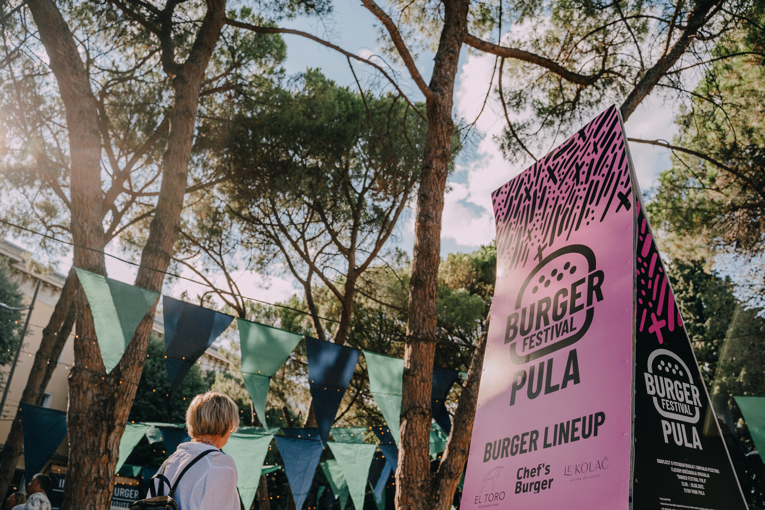 PRVI PUT IZVAN ZAGREBA U Puli započeo Burger festival