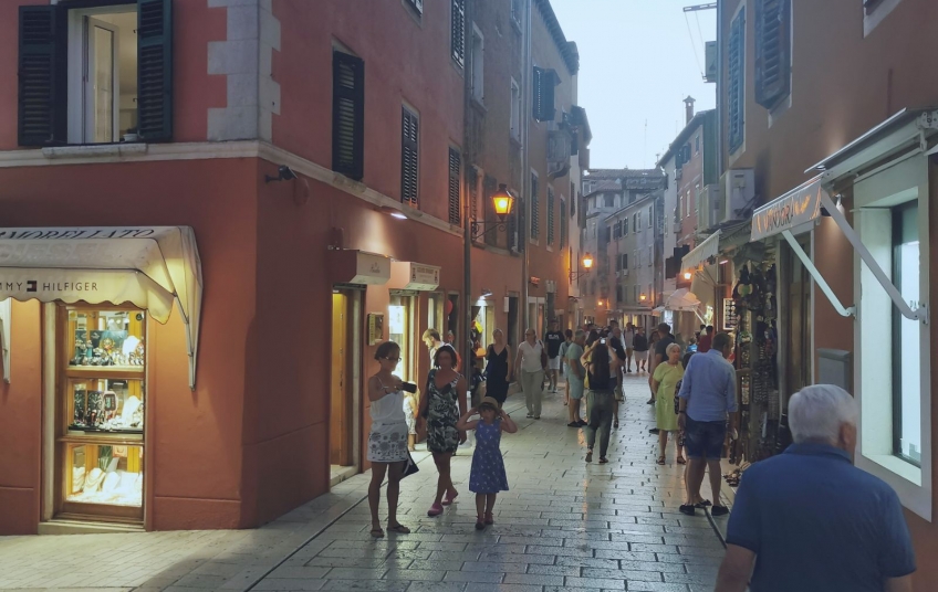 I ove godine prvi! ROVINJ RANIJE NEGO IKAD OSTVARIO TRI MILIJUNA NOĆENJA