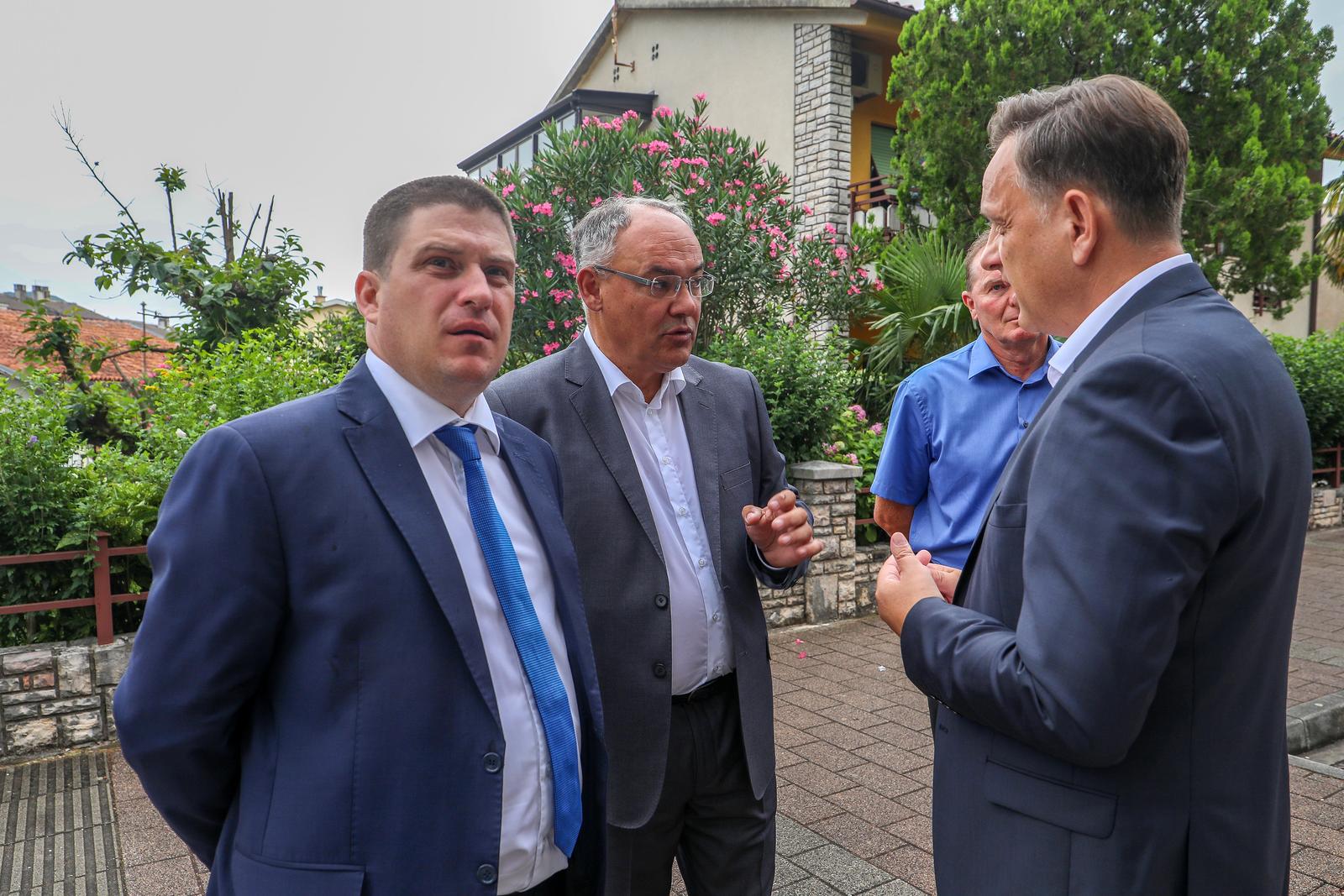VAŽAN PROJEKT ZA BUZEŠTINU Ministar Butković danas stiže u Buzet na početak radova na izgradnji obilaznice vrijedne više od 18 milijuna kuna