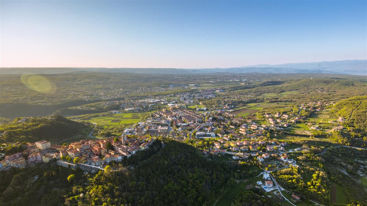 Humanitarni 'Susret generacija' ove subote pored labinskog markata