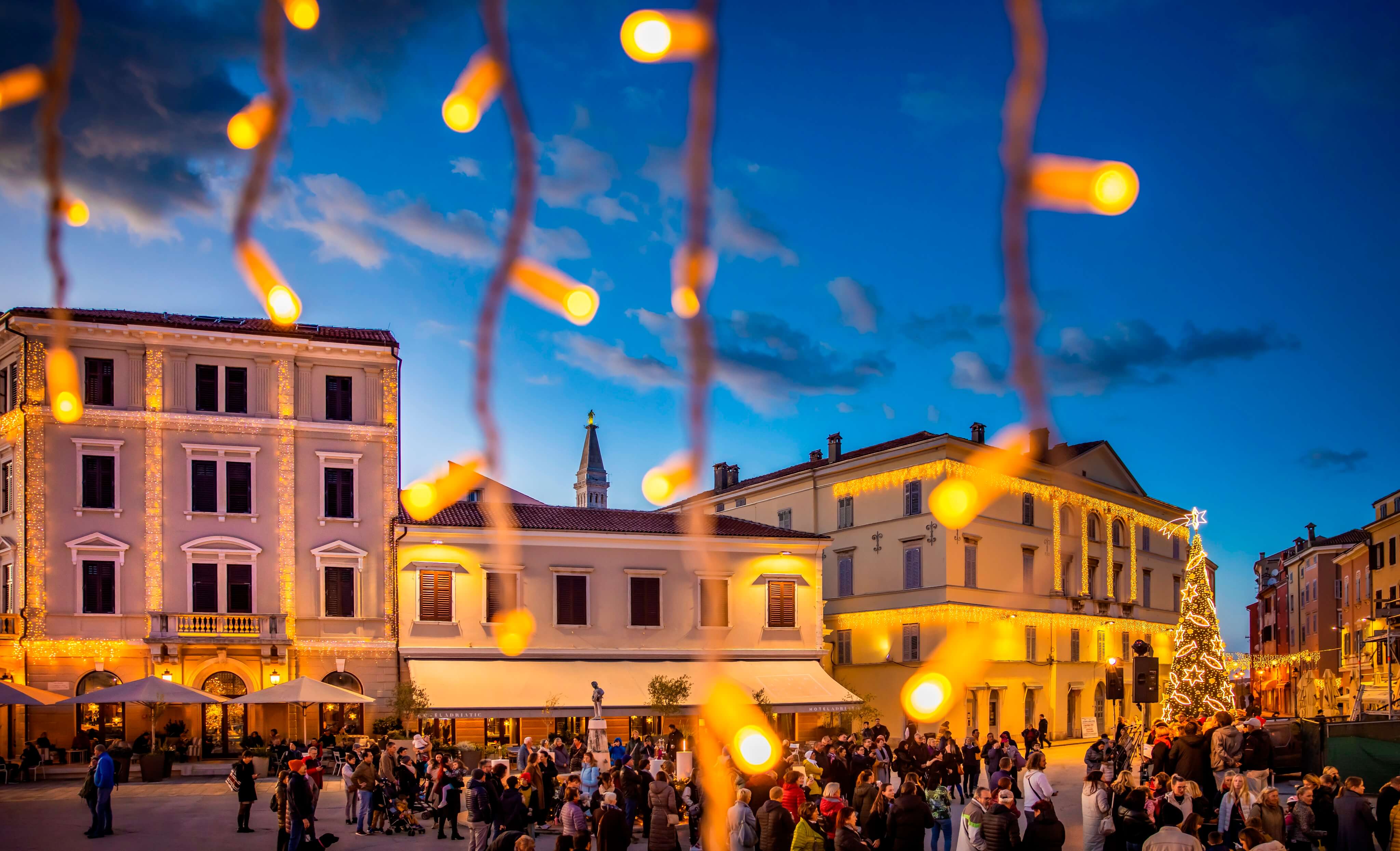 U Rovinju trenutno boravi dvije tisuće turista PET VELIKIH HOTELA DOČEKUJE GOSTE TIJEKOM ADVENTA