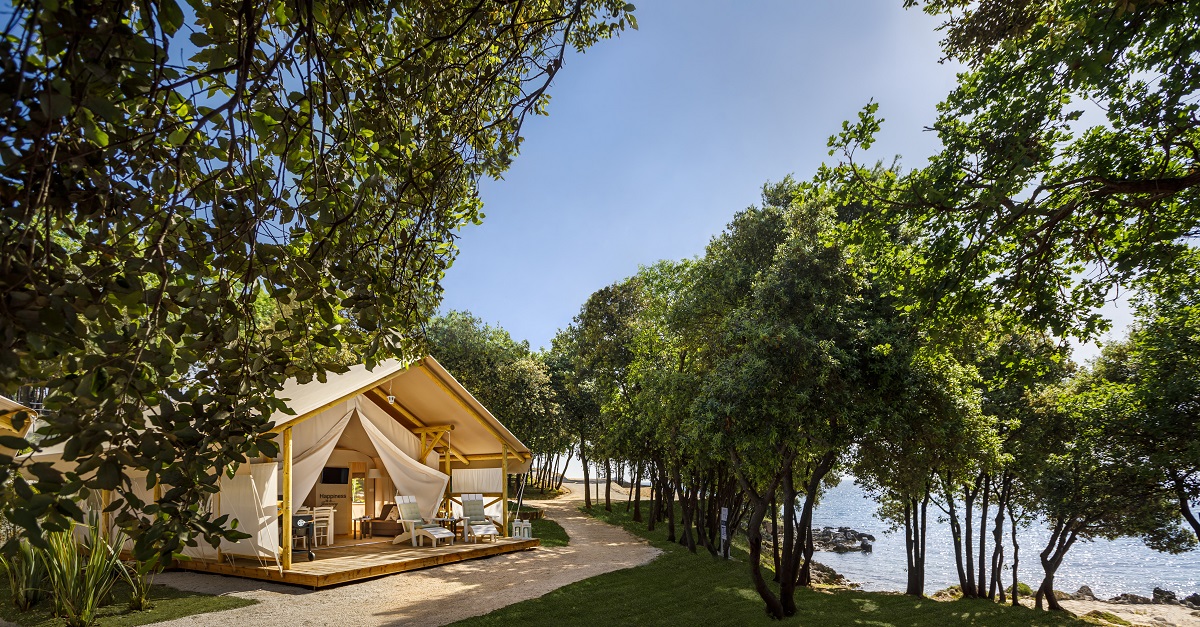 Istra_Premium_Camping-Sunset_Premium_Glamping_Seafront_tent.jpg