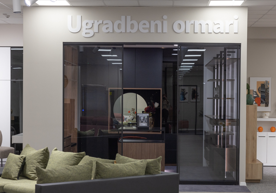 Prima_walk_in_ormar_našao_se_na_mnogim_listama_želja.jpg